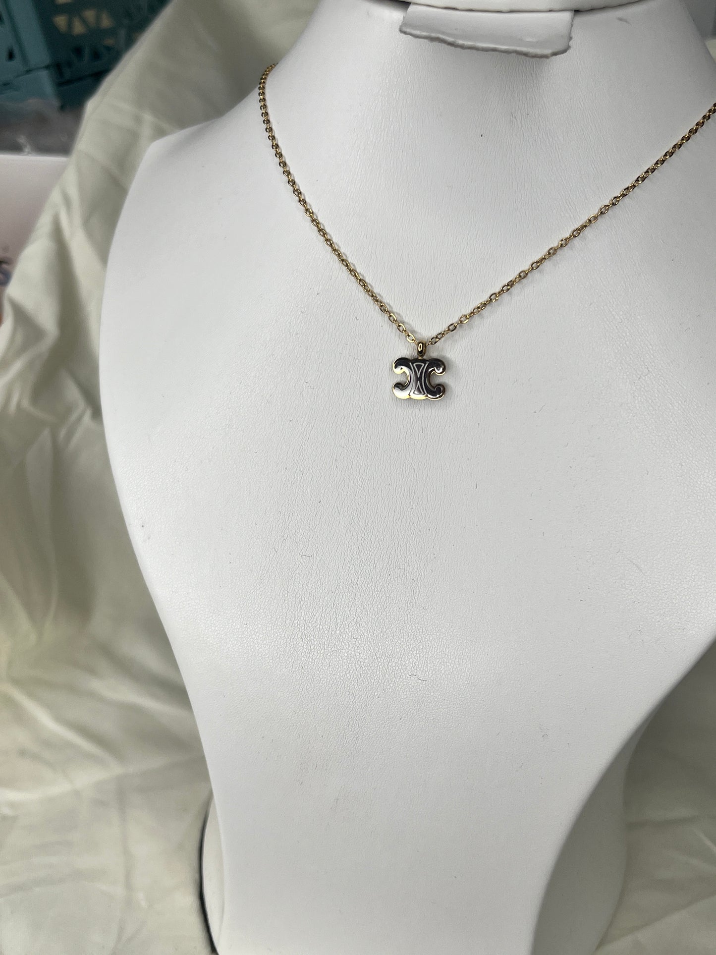 Collier celine bicolore