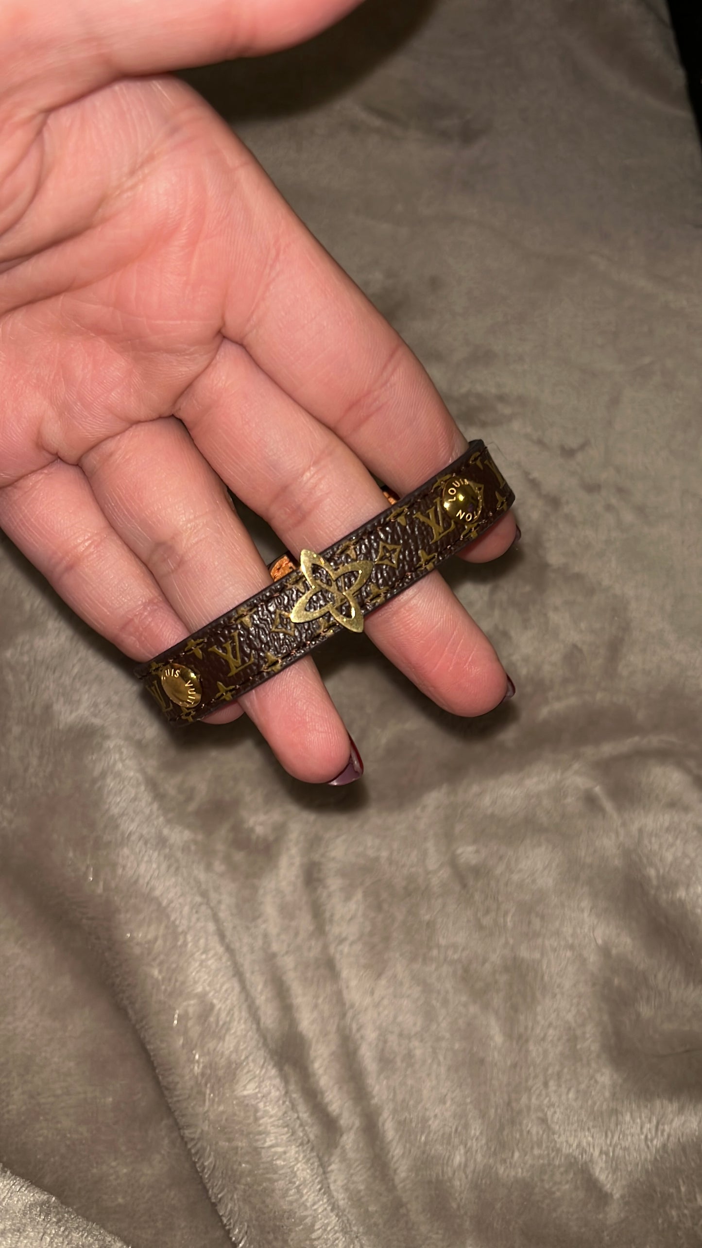 Bracelet ceinture Louis fleurs