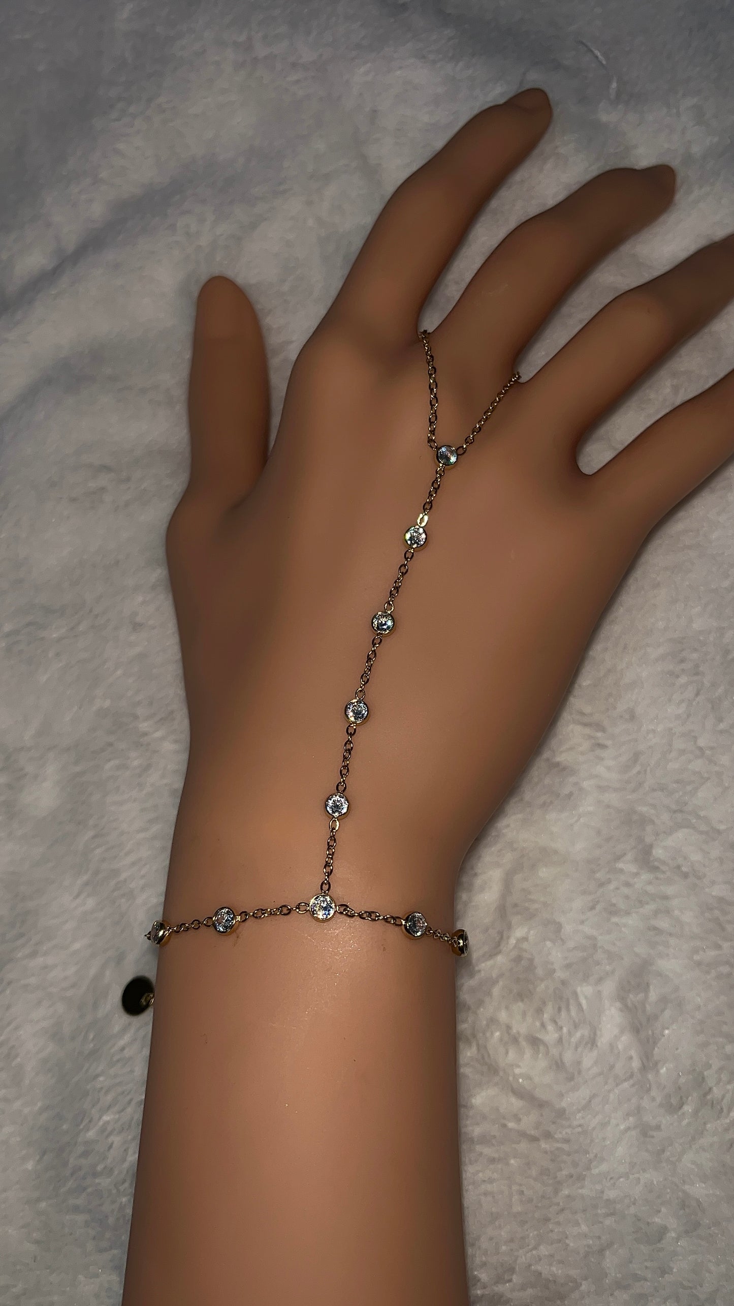 Chaine de main strass