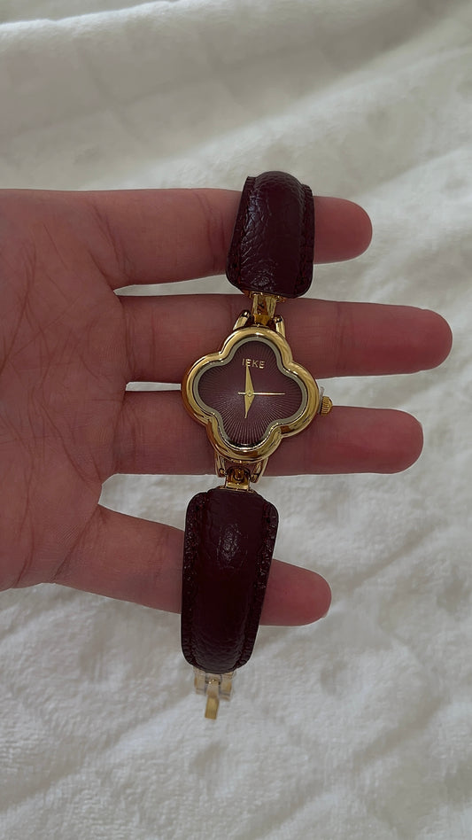 Montre trefle bordeau