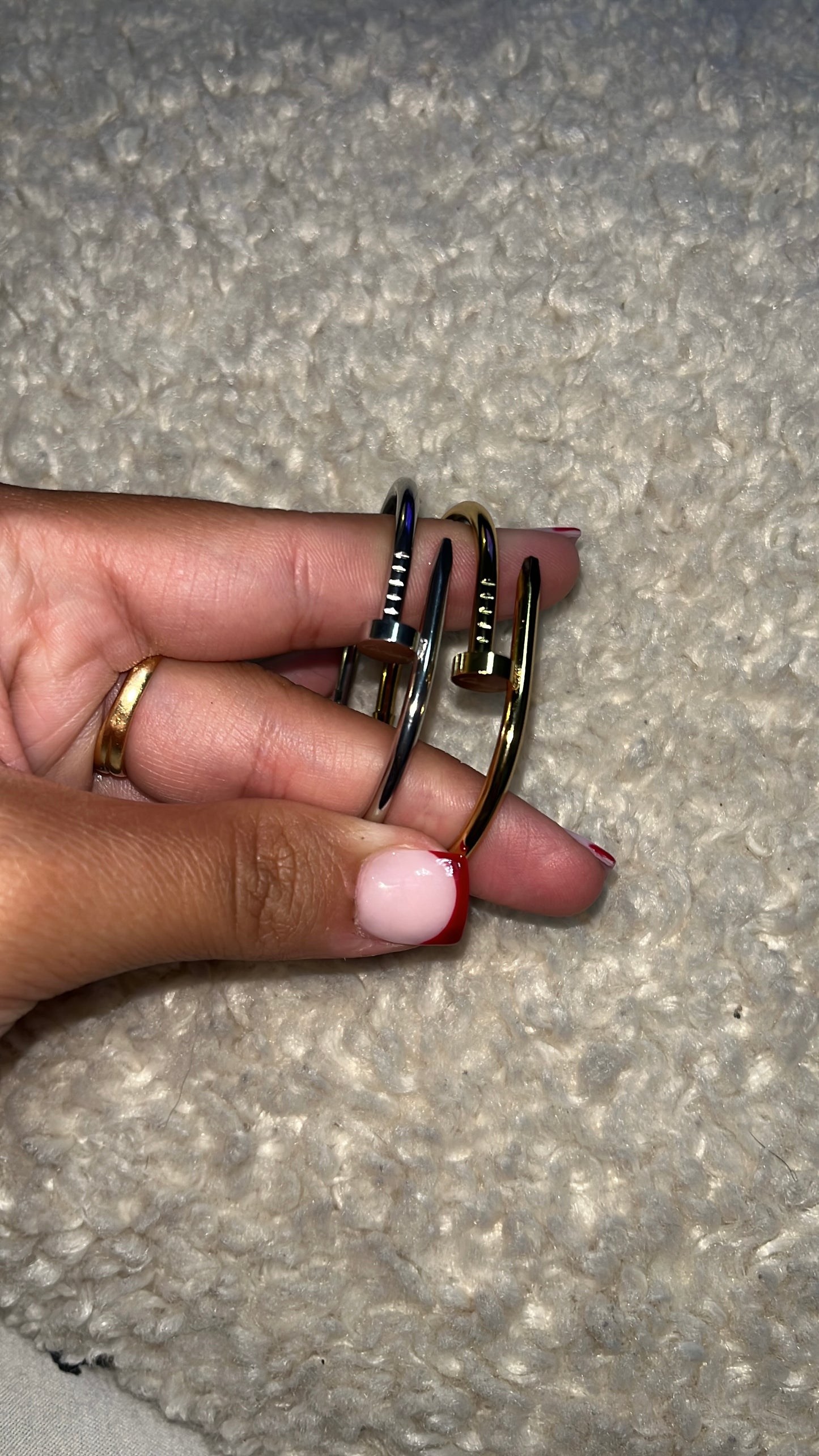 Bracelet clou gravee